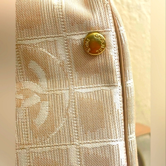 Authentic Chanel Bowling, Travel Line Bag - Picture 15 of 16